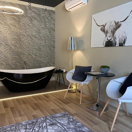 Margareta Garden Boutique Rooms เอ็กเกอร์ ภายนอก รูปภาพ