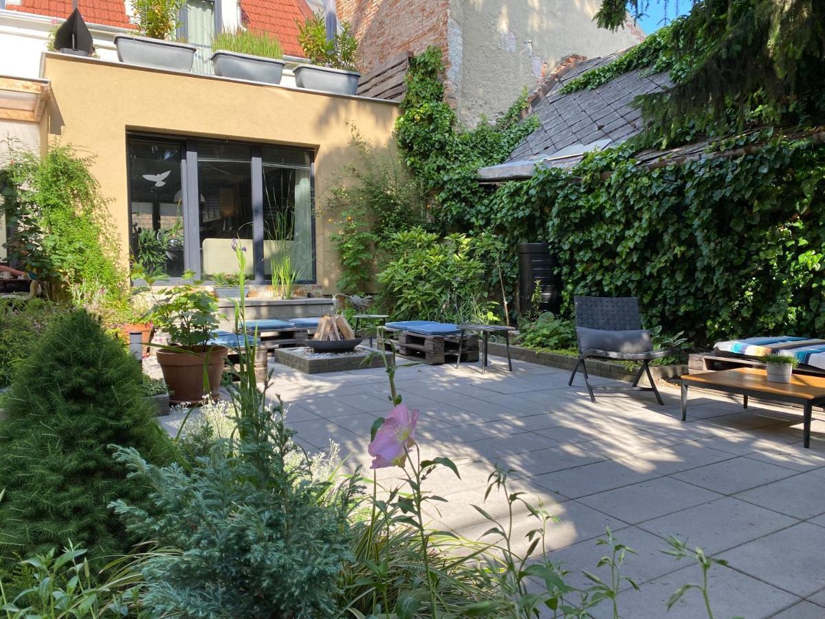 Margareta Garden Boutique Rooms เอ็กเกอร์ ภายนอก รูปภาพ